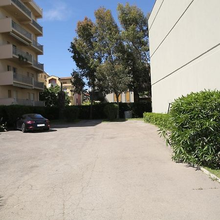Residence Le Palme Montesilvano Marina Exterior foto