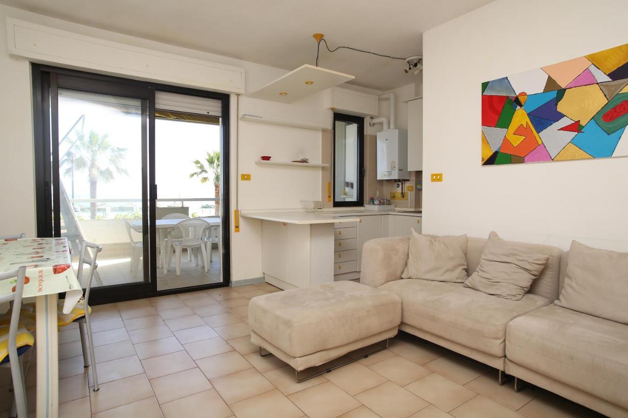 Residence Le Palme Montesilvano Marina Exterior foto